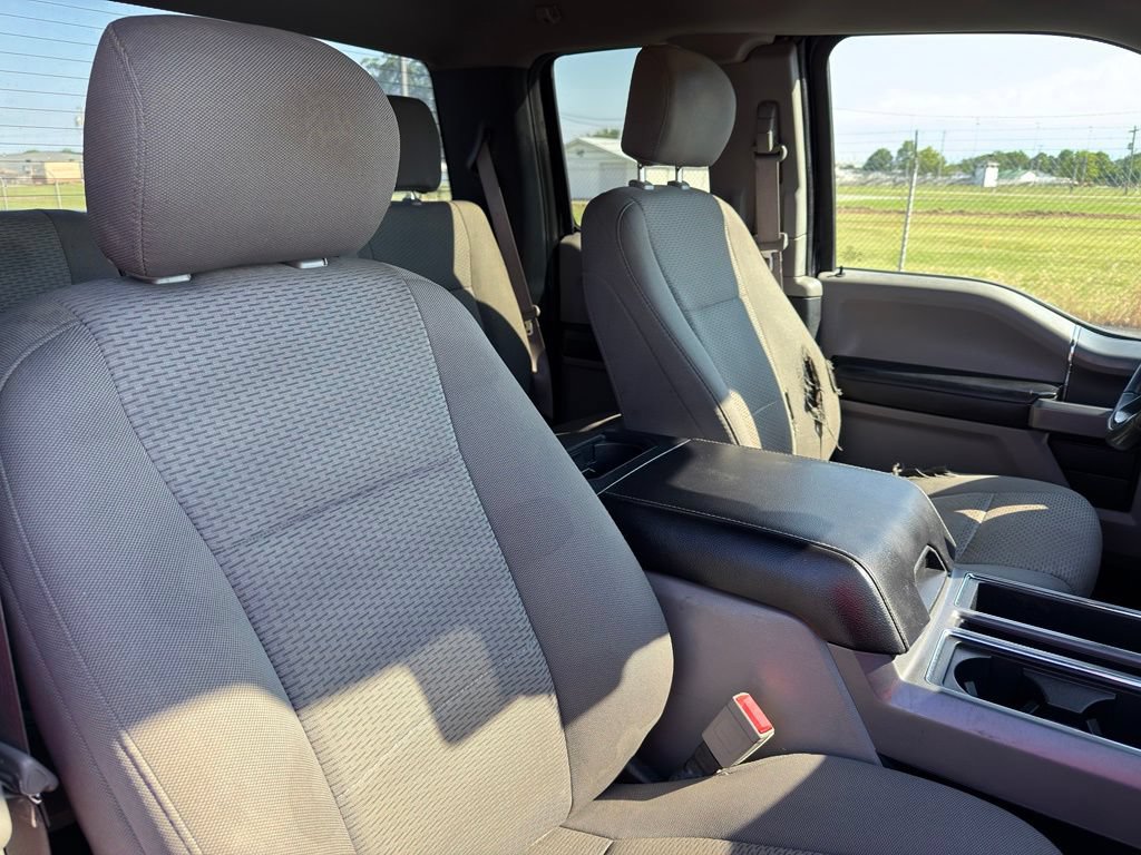 Used 2019 Ford F150 XLT w/ Equipment Group 302A Luxury AWD/4WD image 32