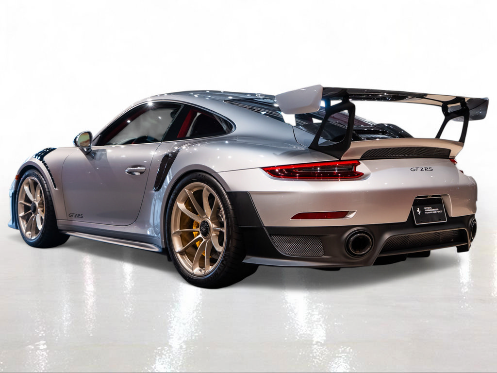 Used 2018 Porsche 911 GT2 RS RWD image 2