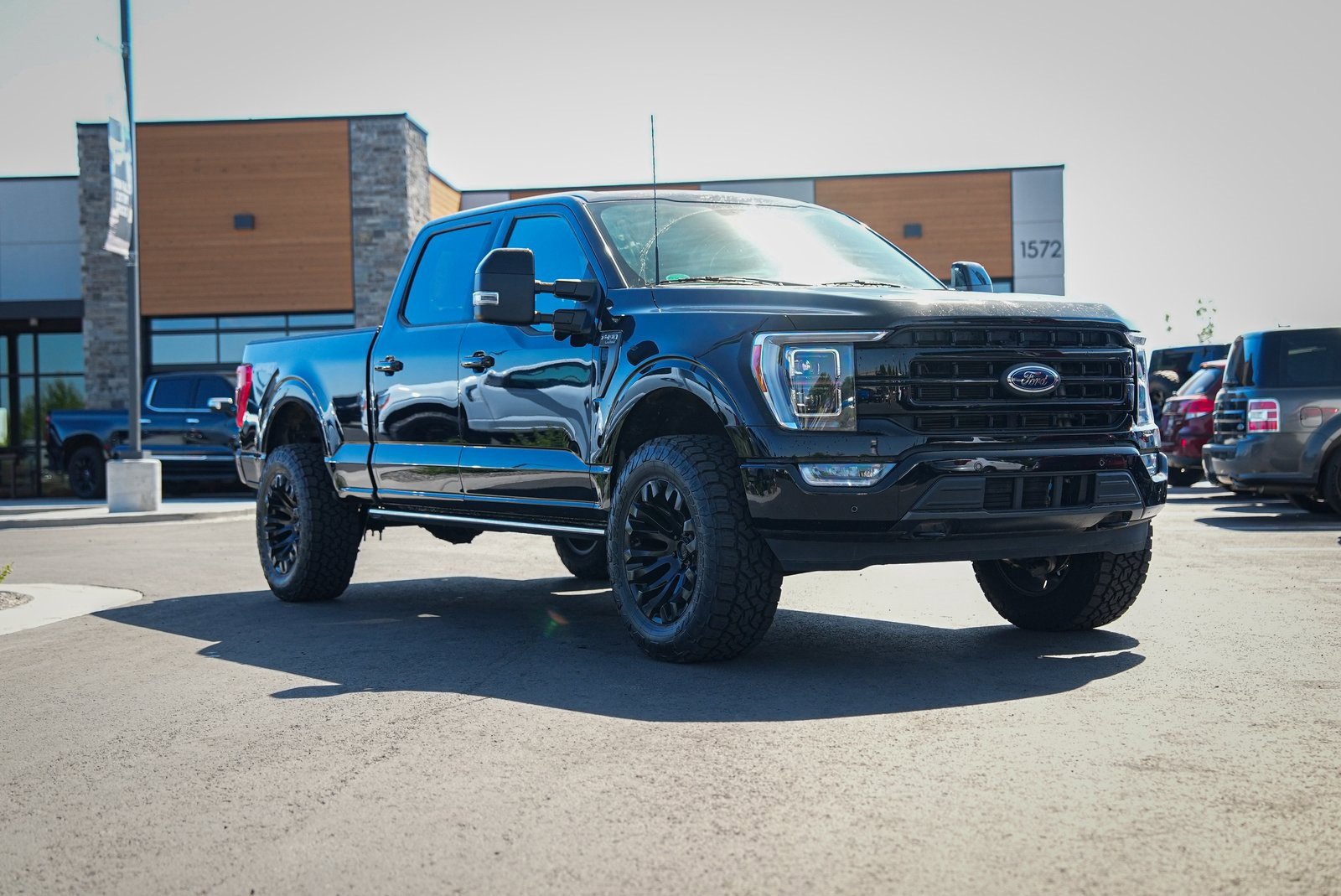 Used 2023 Ford F150 Lariat image 1