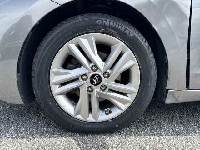 Used 2020 Hyundai Elantra Value Edition w/ Cargo Package (C1) image 11