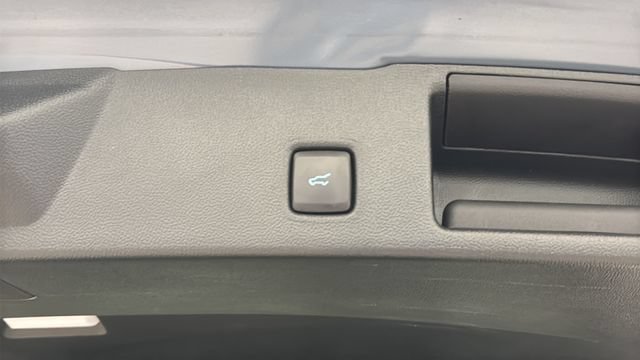 Used 2023 Ford Escape ST-Line Elite w/ Premium Technology Package AWD/4WD image 30