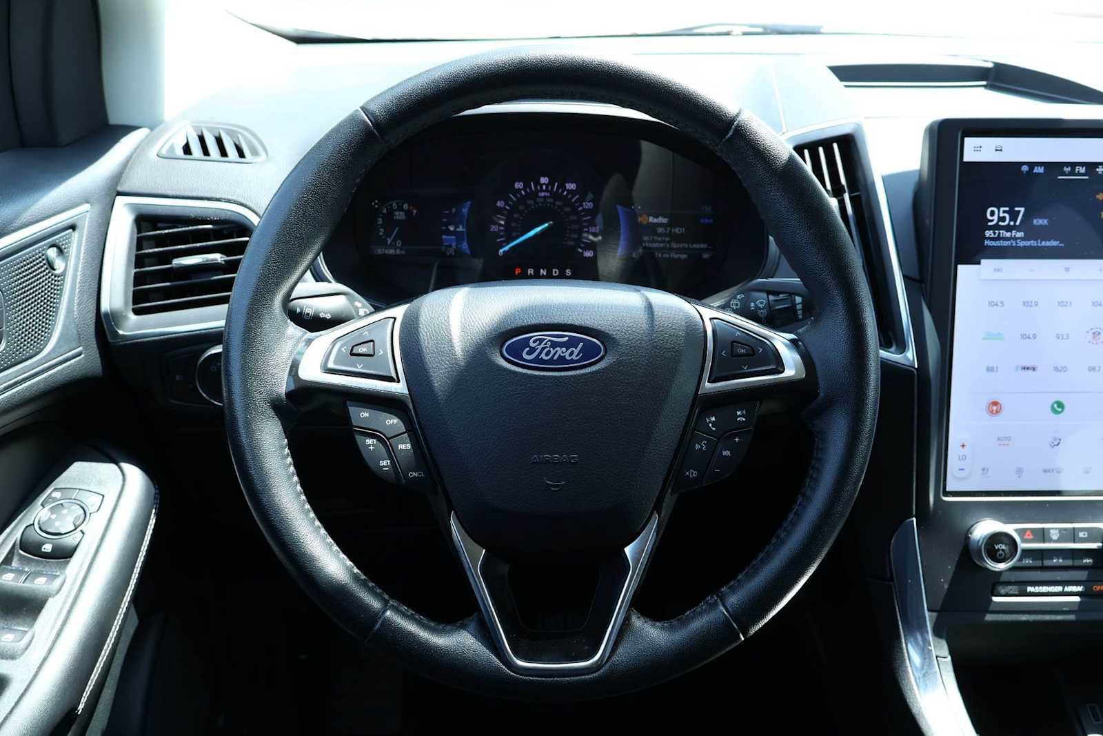 Used 2024 Ford Edge Titanium AWD/4WD image 15