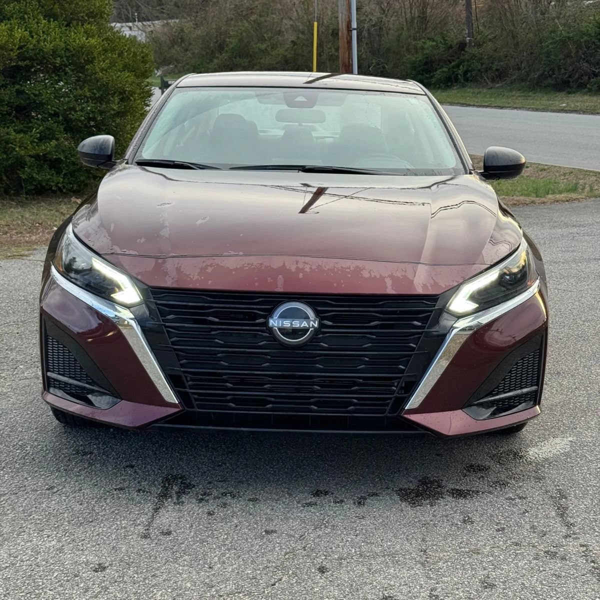 Used 2025 Nissan Altima 2.5 SV FWD image 9