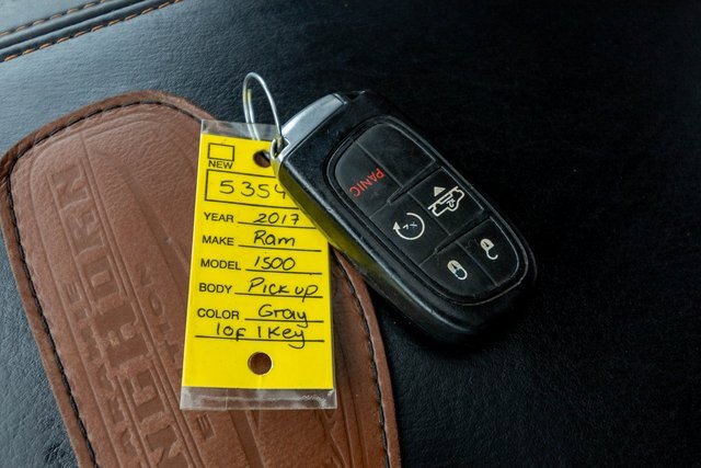 Used 2017 RAM 1500 Laramie Longhorn image 9