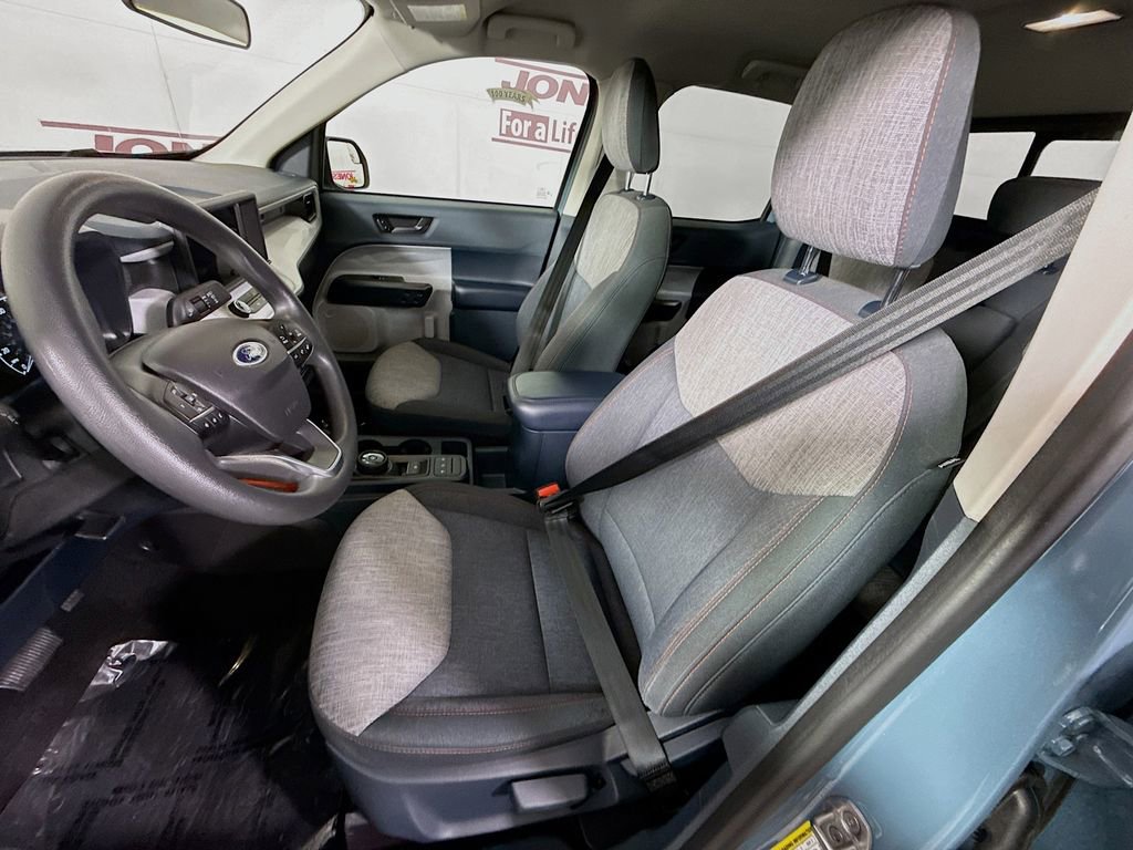 Used 2023 Ford Maverick XLT image 23