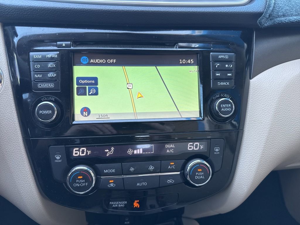 Used 2015 Nissan Rogue SV w/ SV Premium Package image 18