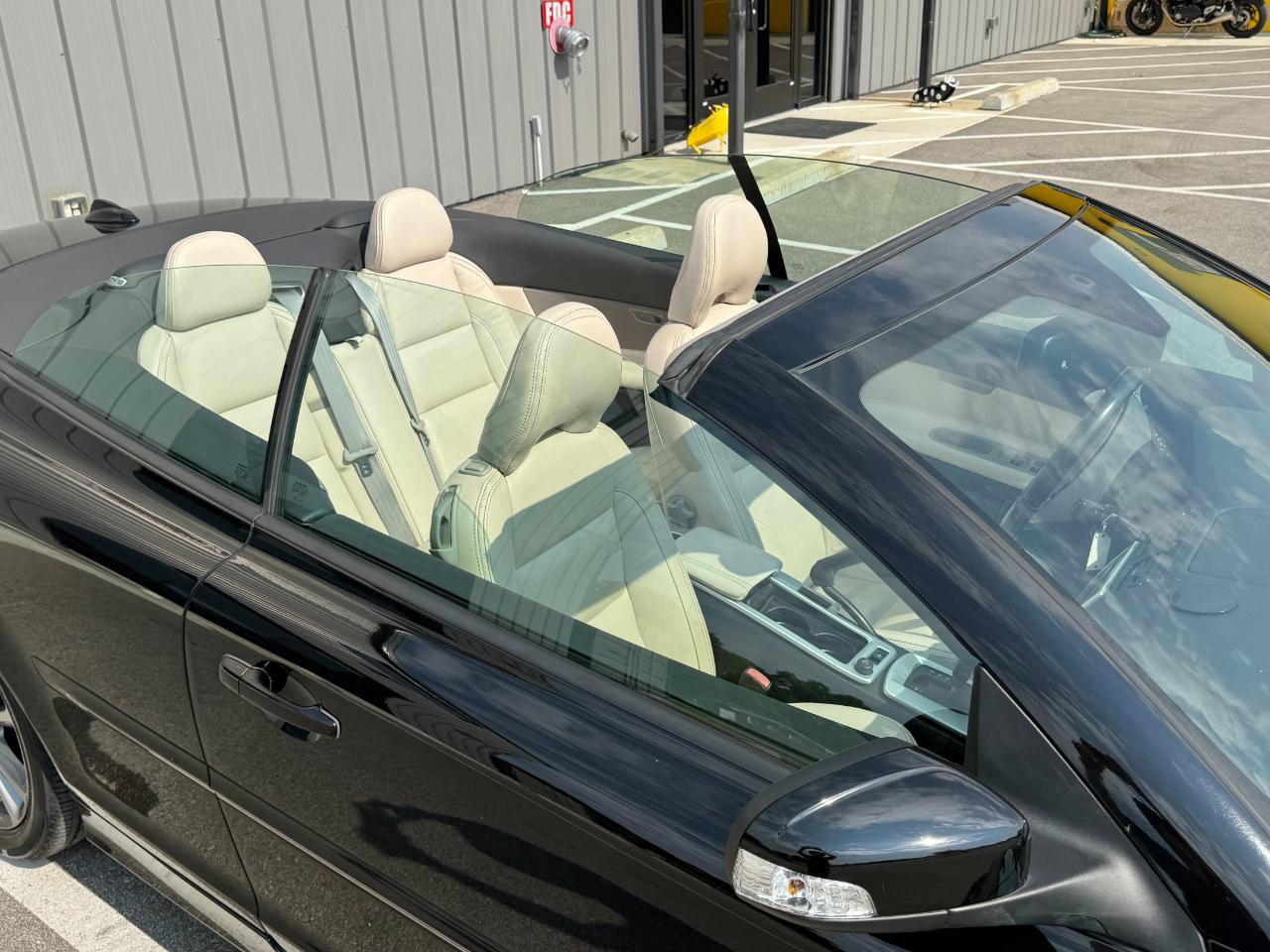 Used 2012 Volvo C70 T5 FWD image 19