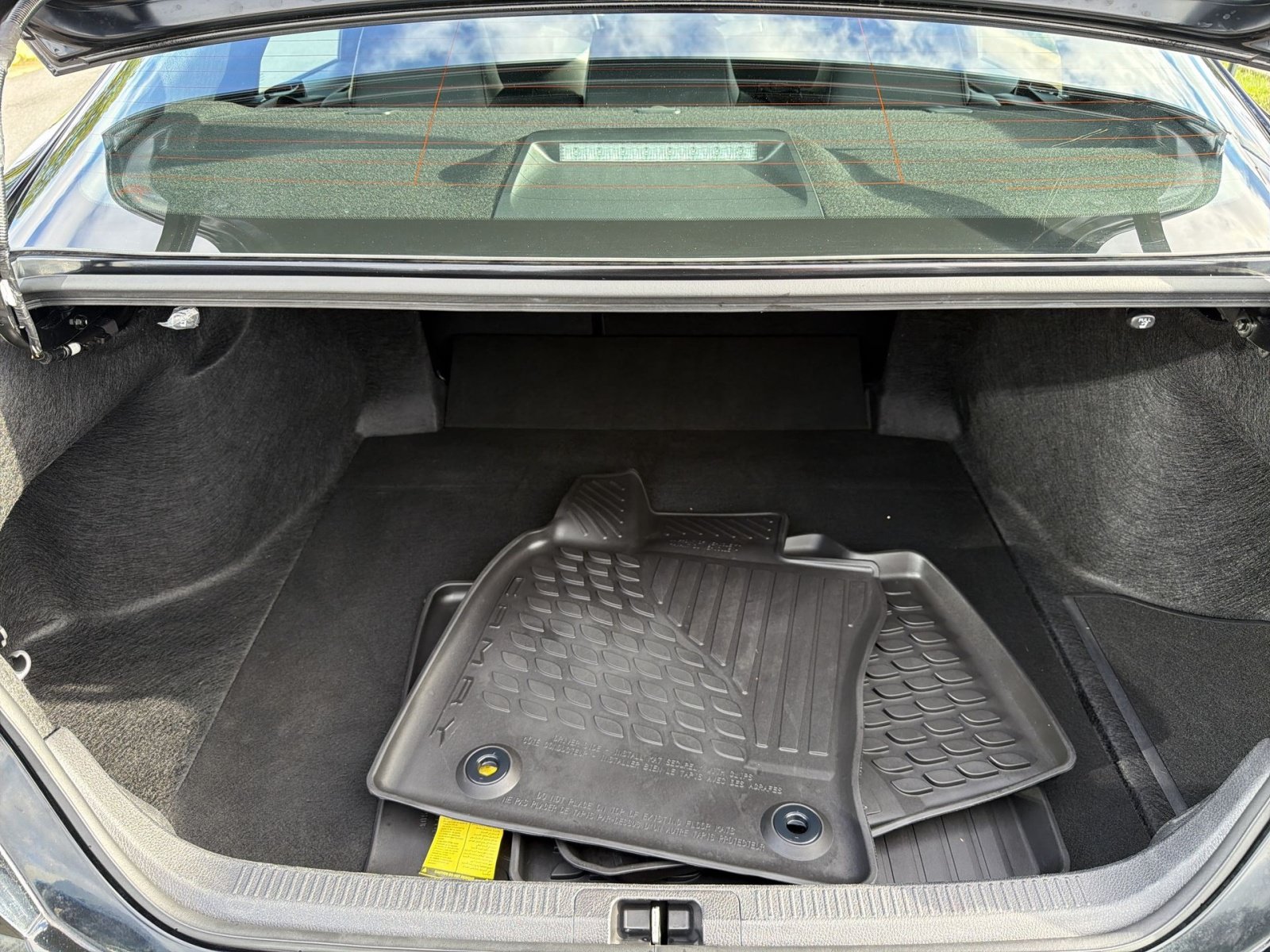Used 2025 Toyota Camry SE FWD image 25
