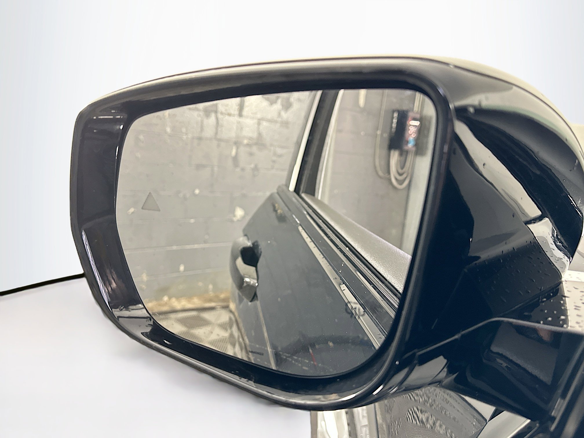 Used 2023 Jeep Grand Cherokee Limited w/ Trailer Tow Prep Group (B) image 16