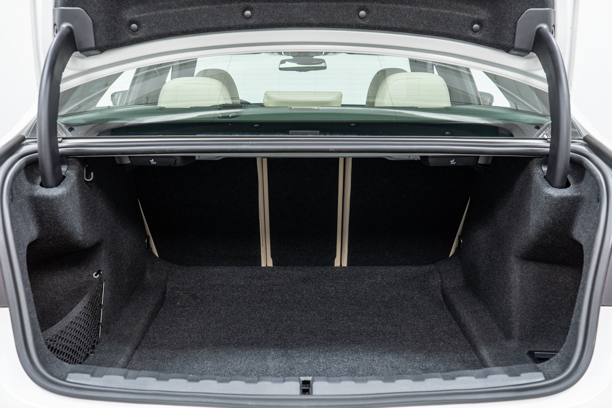 Certified 2023 BMW 330i xDrive Sedan w/ Premium Package image 10