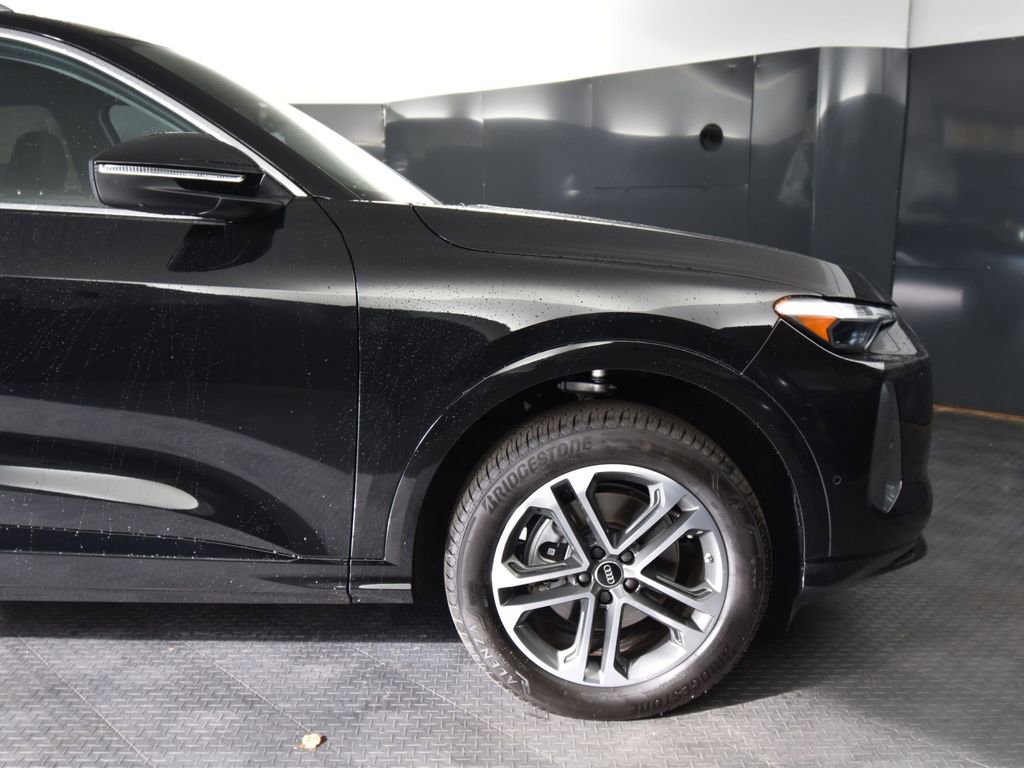 New 2025 Audi Q5 Premium Plus image 34