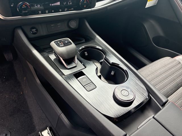 New 2026 Nissan Rogue SV AWD/4WD image 13