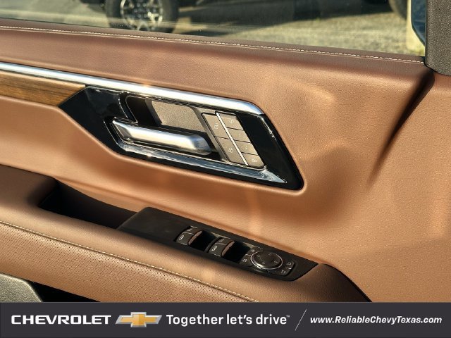 New 2026 Chevrolet Tahoe High Country AWD/4WD image 23