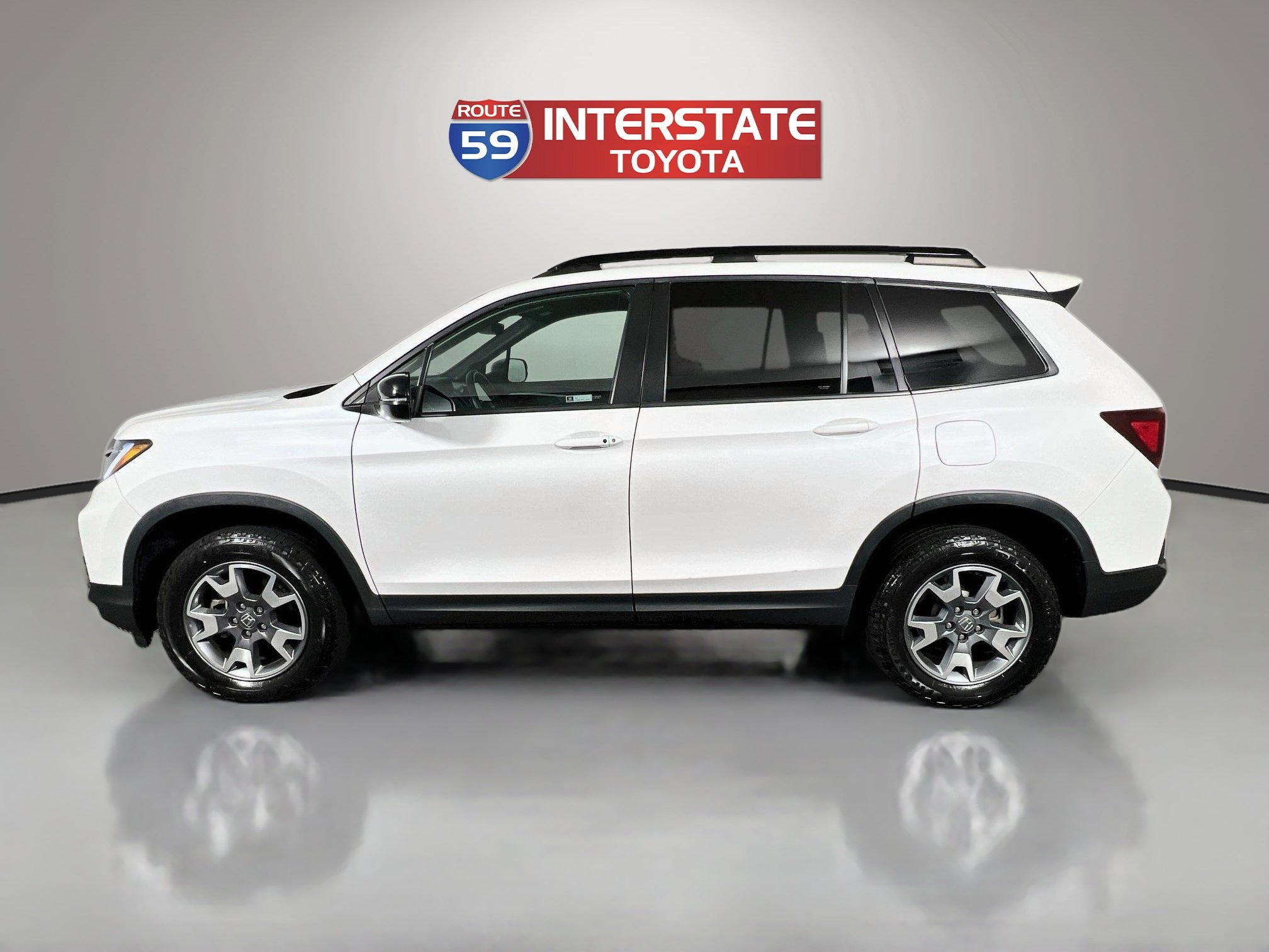Used 2023 Honda Passport TrailSport image 4