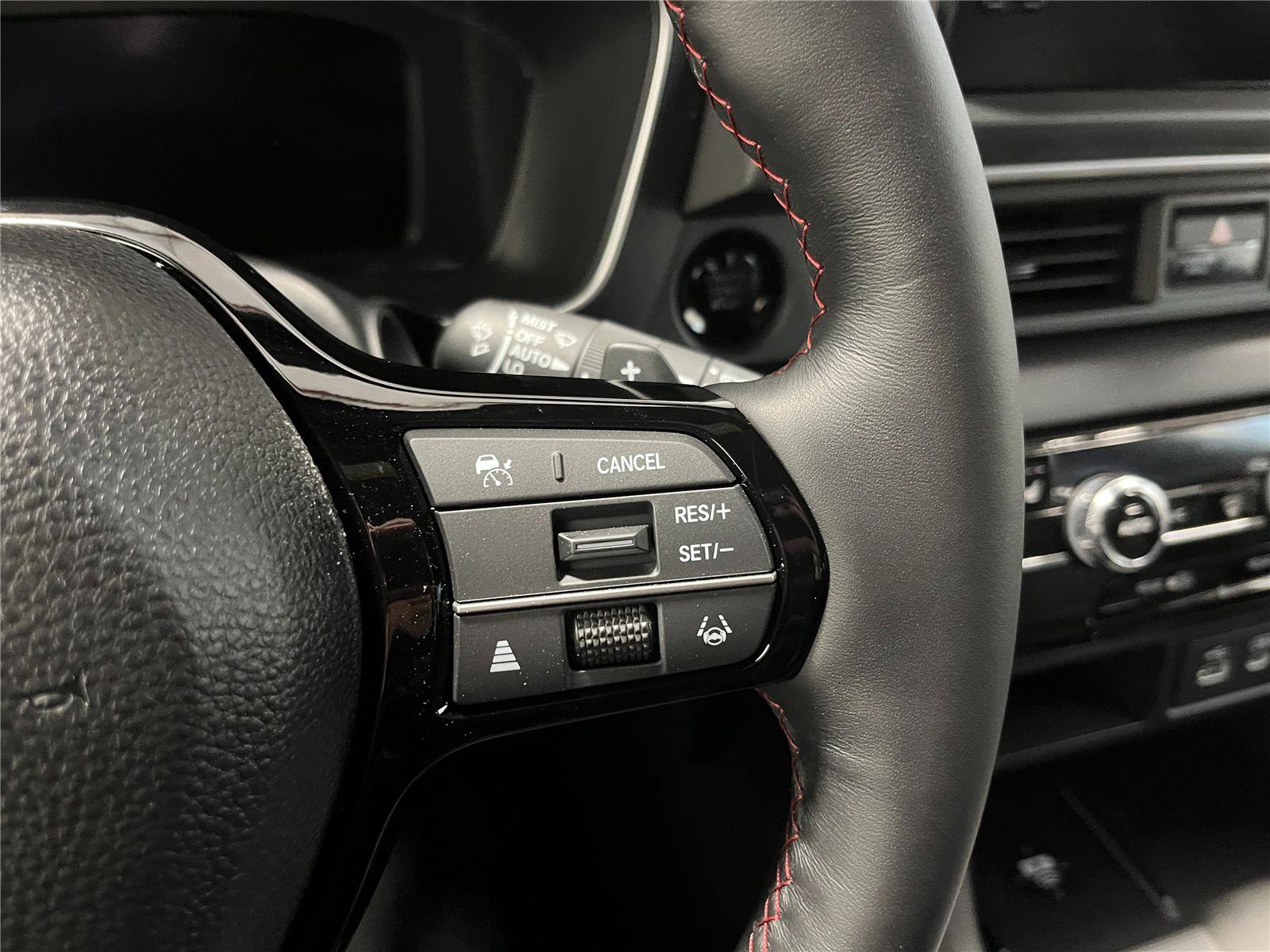 New 2025 Honda Pilot Black Edition image 19