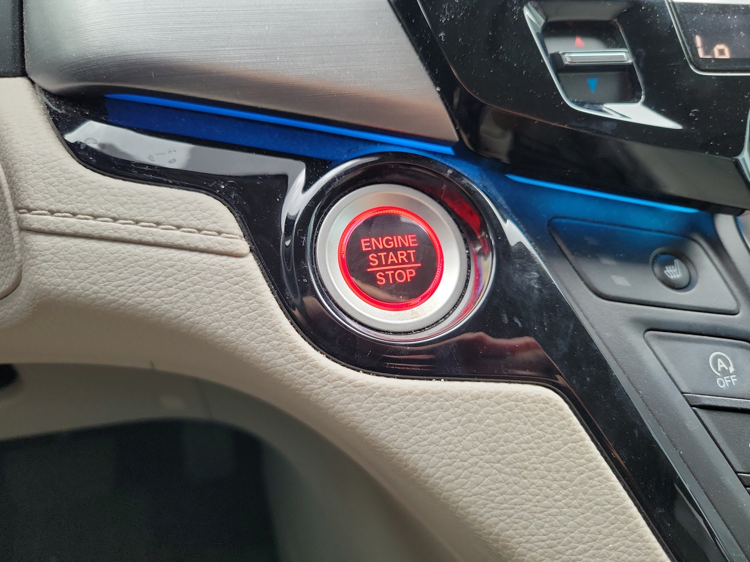 Certified 2025 Honda Odyssey Touring image 32