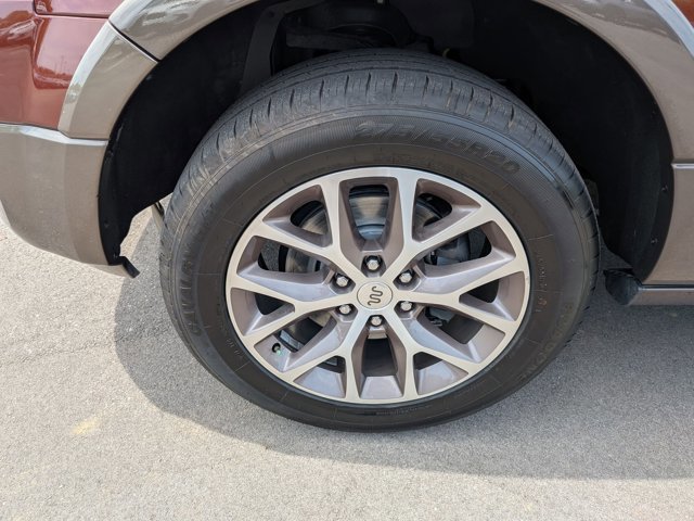 Used 2015 Ford Expedition King Ranch RWD image 25