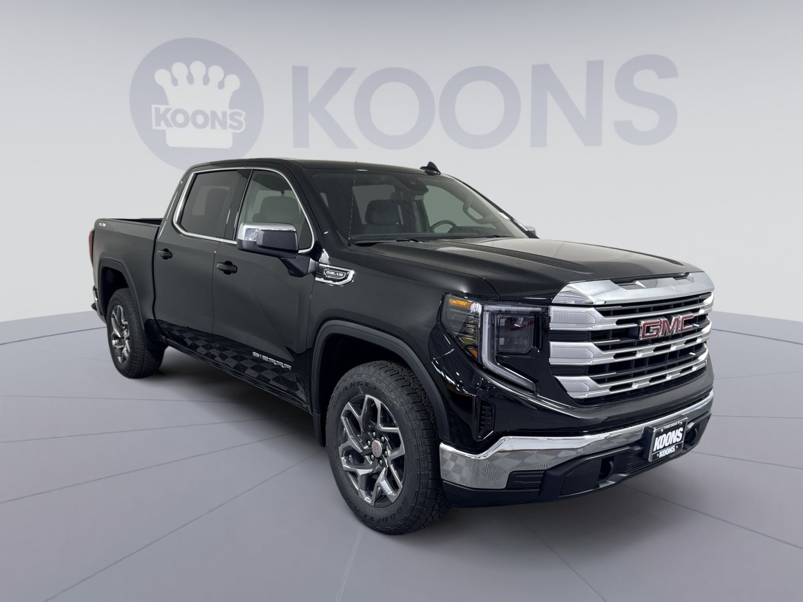 New 2026 GMC Sierra 1500 SLE w/ Preferred Package image 10