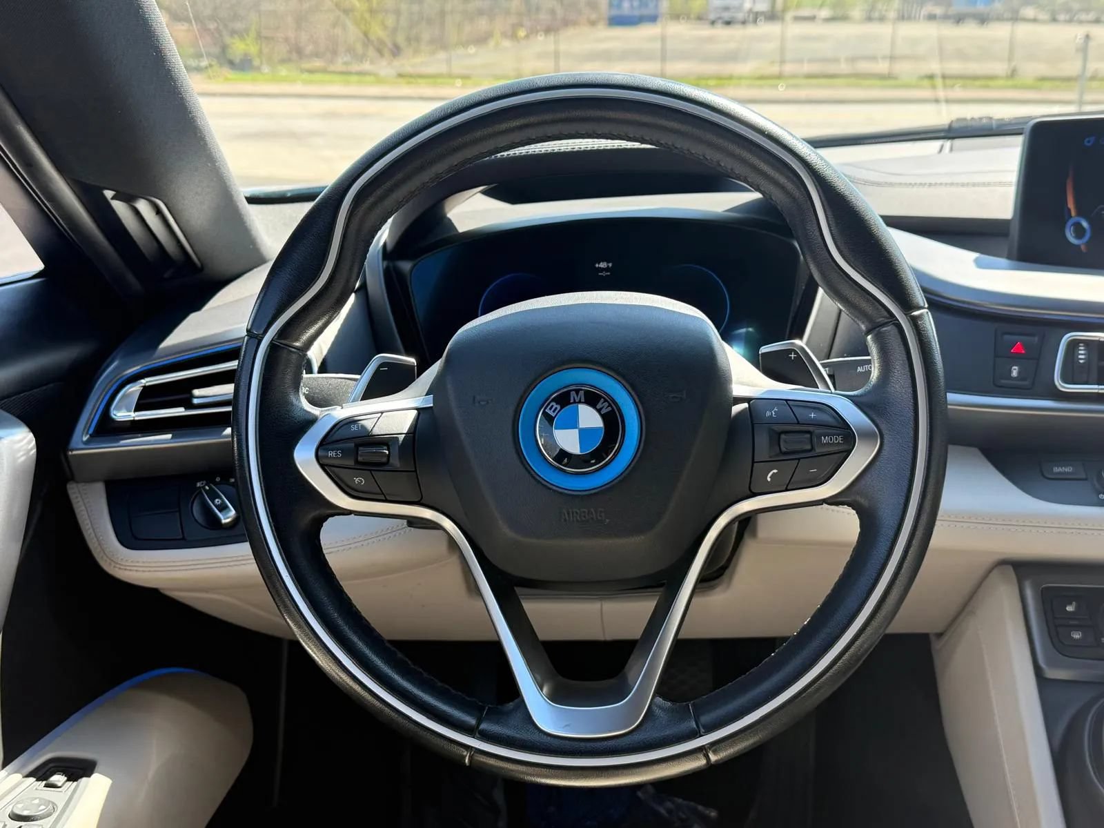 Used 2015 BMW i8 AWD/4WD image 14