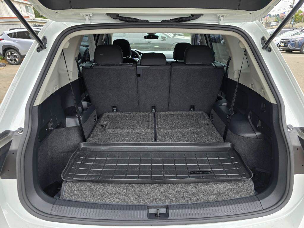 Used 2023 Volkswagen Tiguan S w/ Driver Assistance Package FWD image 16