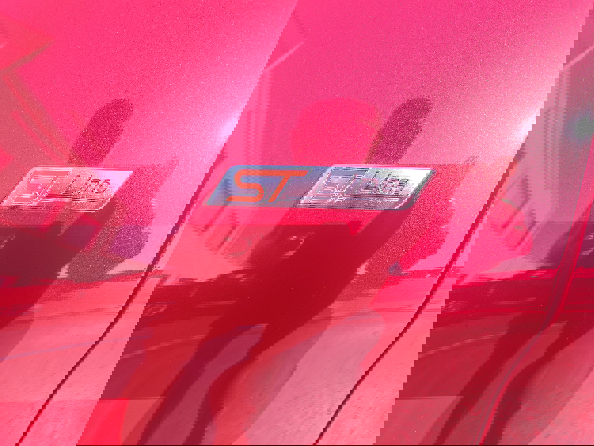 Used 2025 Ford Explorer ST-Line w/ Premium Package image 6