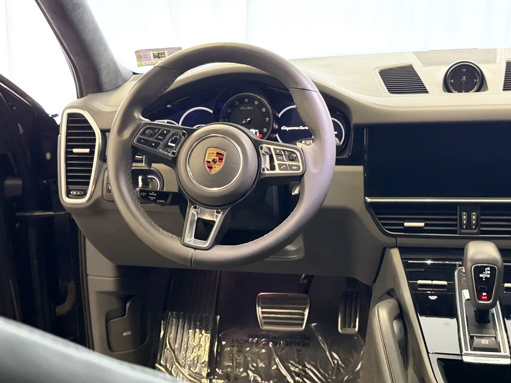Certified 2019 Porsche Cayenne Turbo AWD/4WD image 19