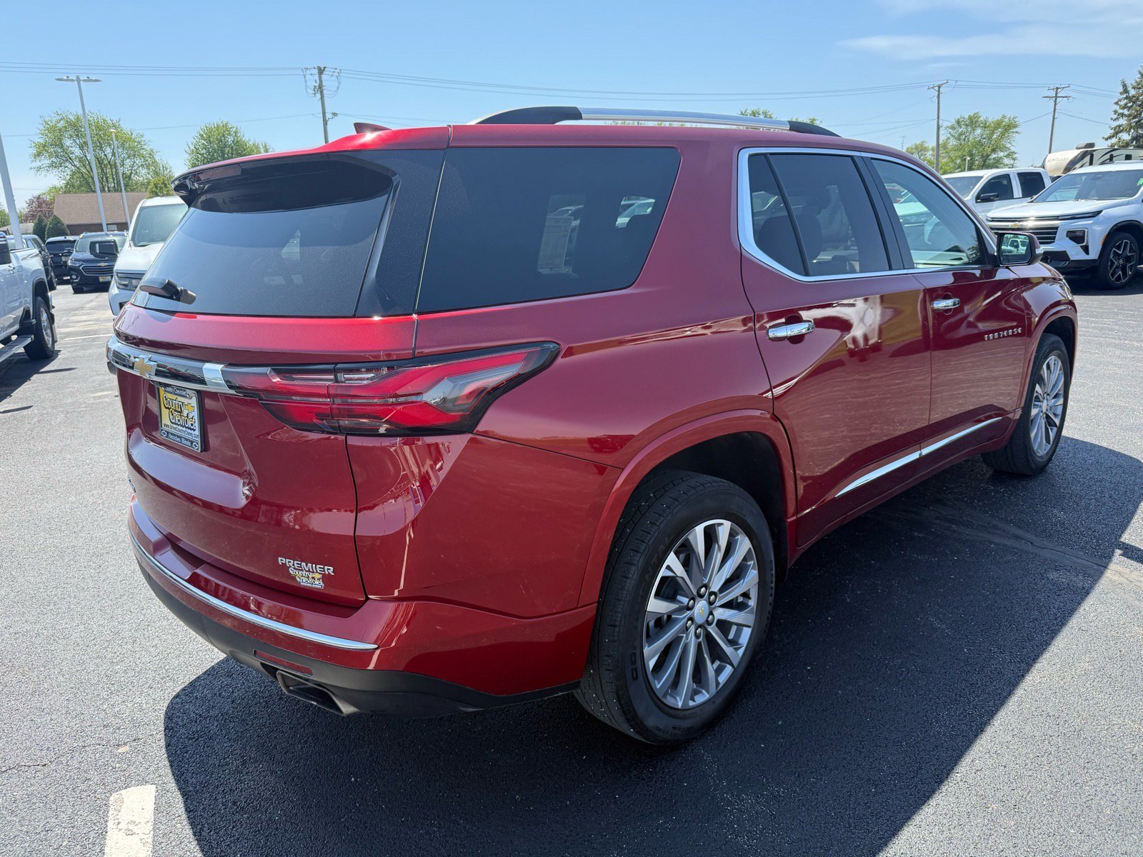 Used 2022 Chevrolet Traverse Premier AWD/4WD image 5