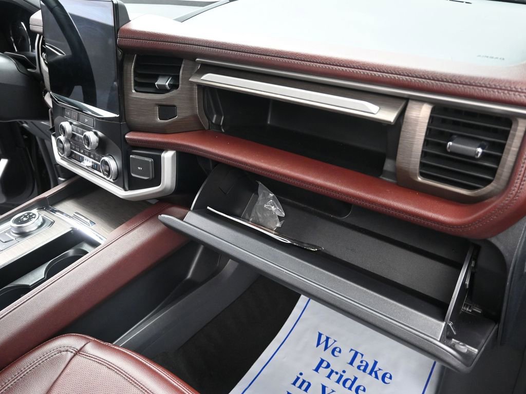 Used 2024 Ford Expedition Max Limited image 15