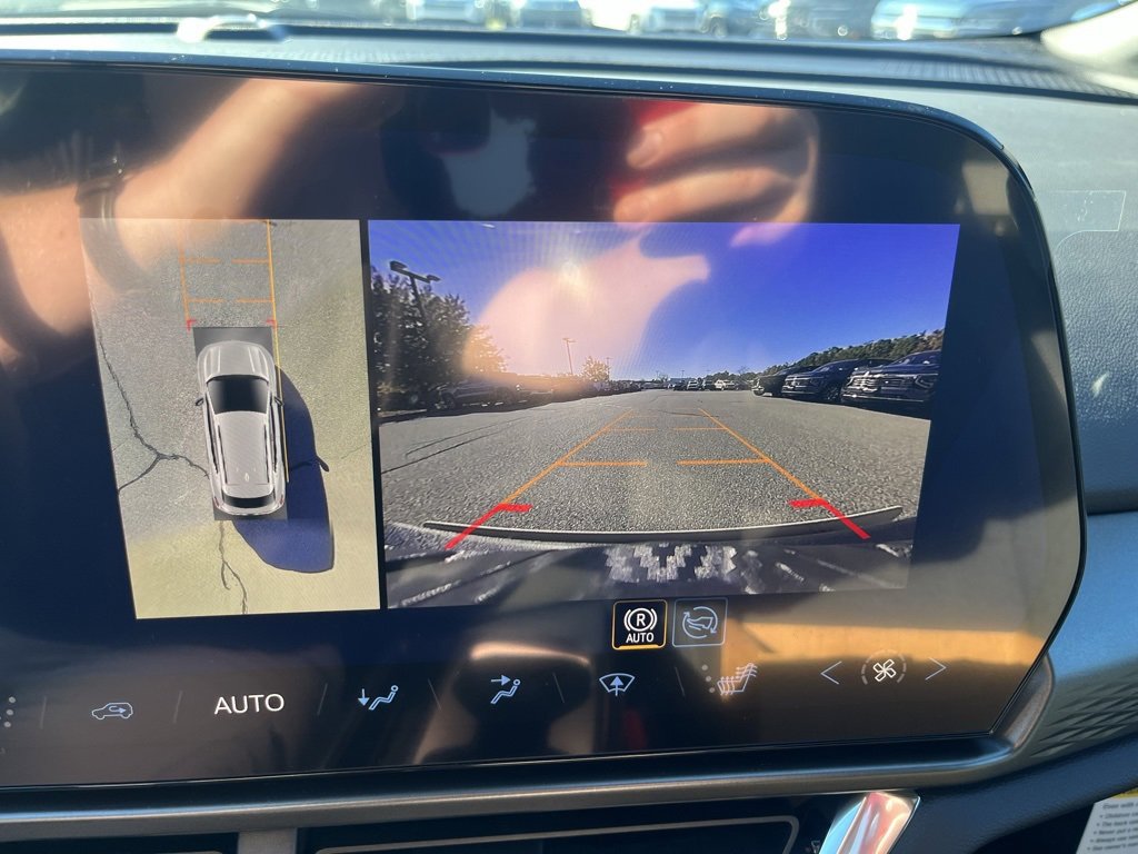 New 2026 Chevrolet Equinox EV LT w/ Comfort Package image 14