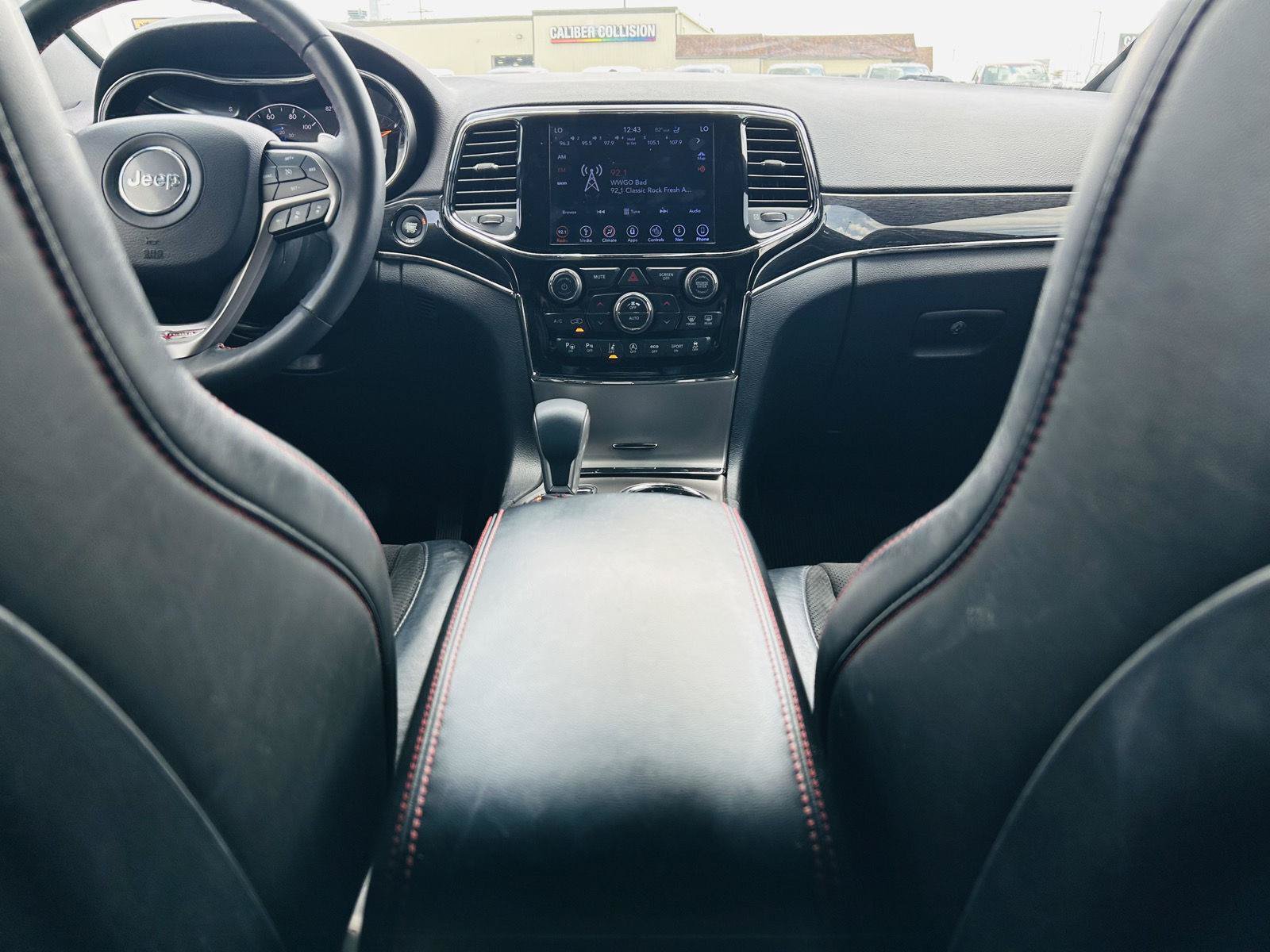 Used 2019 Jeep Grand Cherokee Trailhawk AWD/4WD image 28