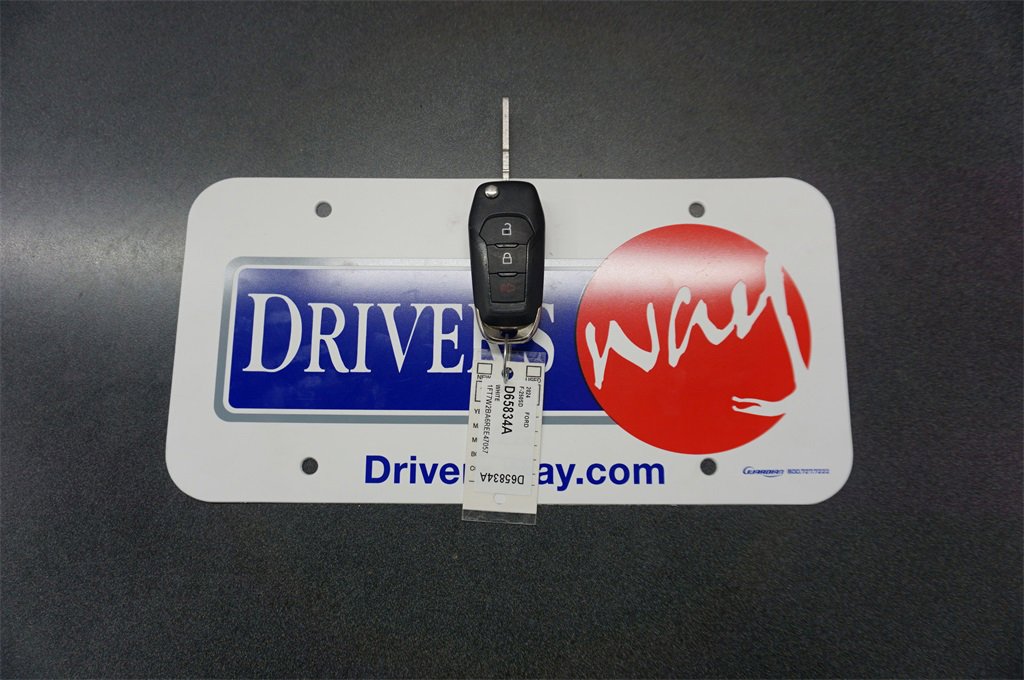 Used 2024 Ford F250 XL w/ XL Chrome Package image 17