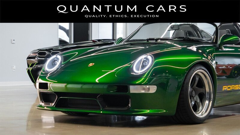 Used 1995 Porsche 911 Carrera RWD image 2