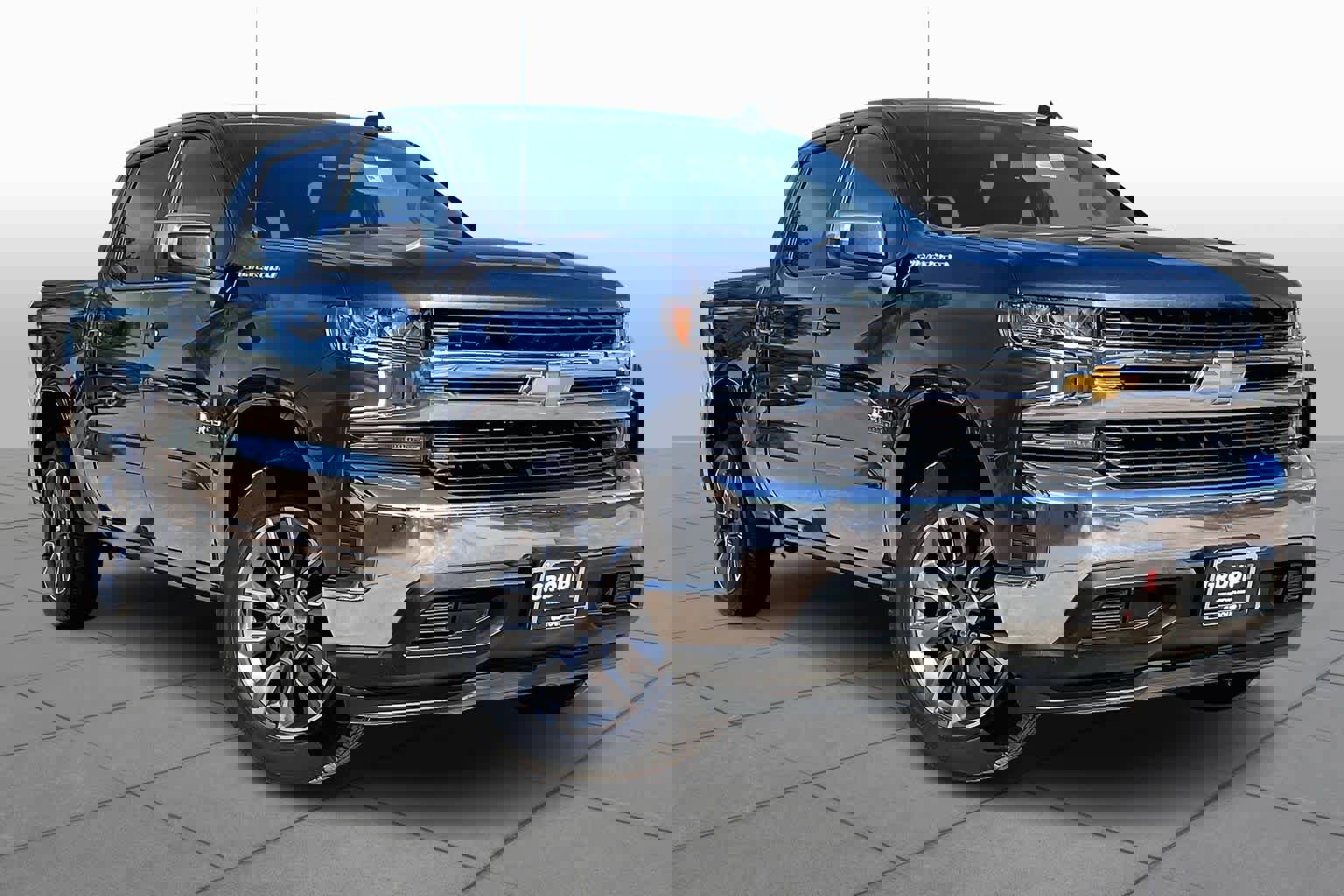 Used 2021 Chevrolet Silverado 1500 LT w/ Texas Edition Plus image 2