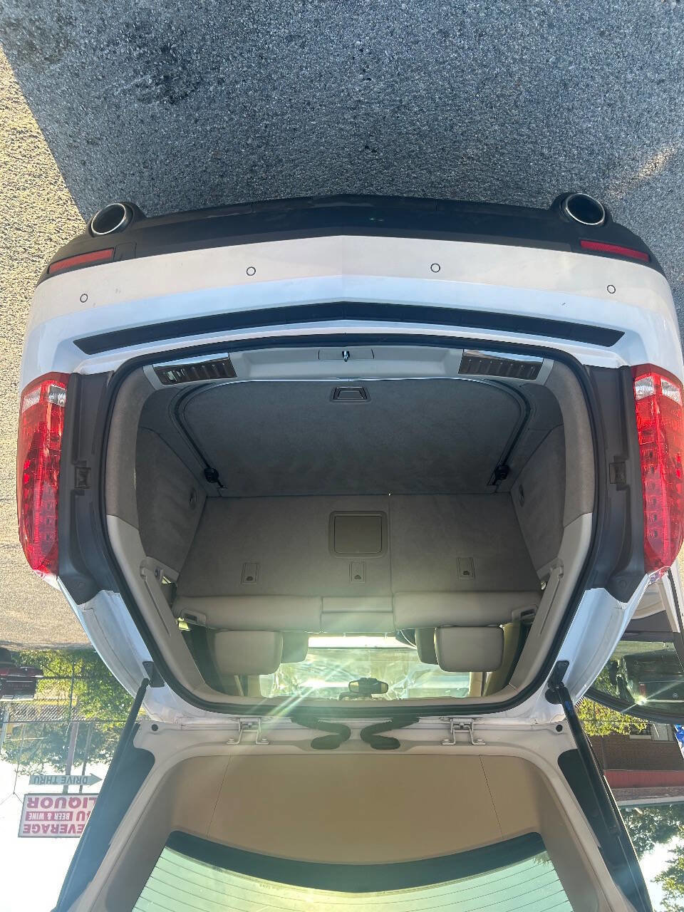 Used 2015 Cadillac SRX Performance w/ Driver Awareness Package image 2