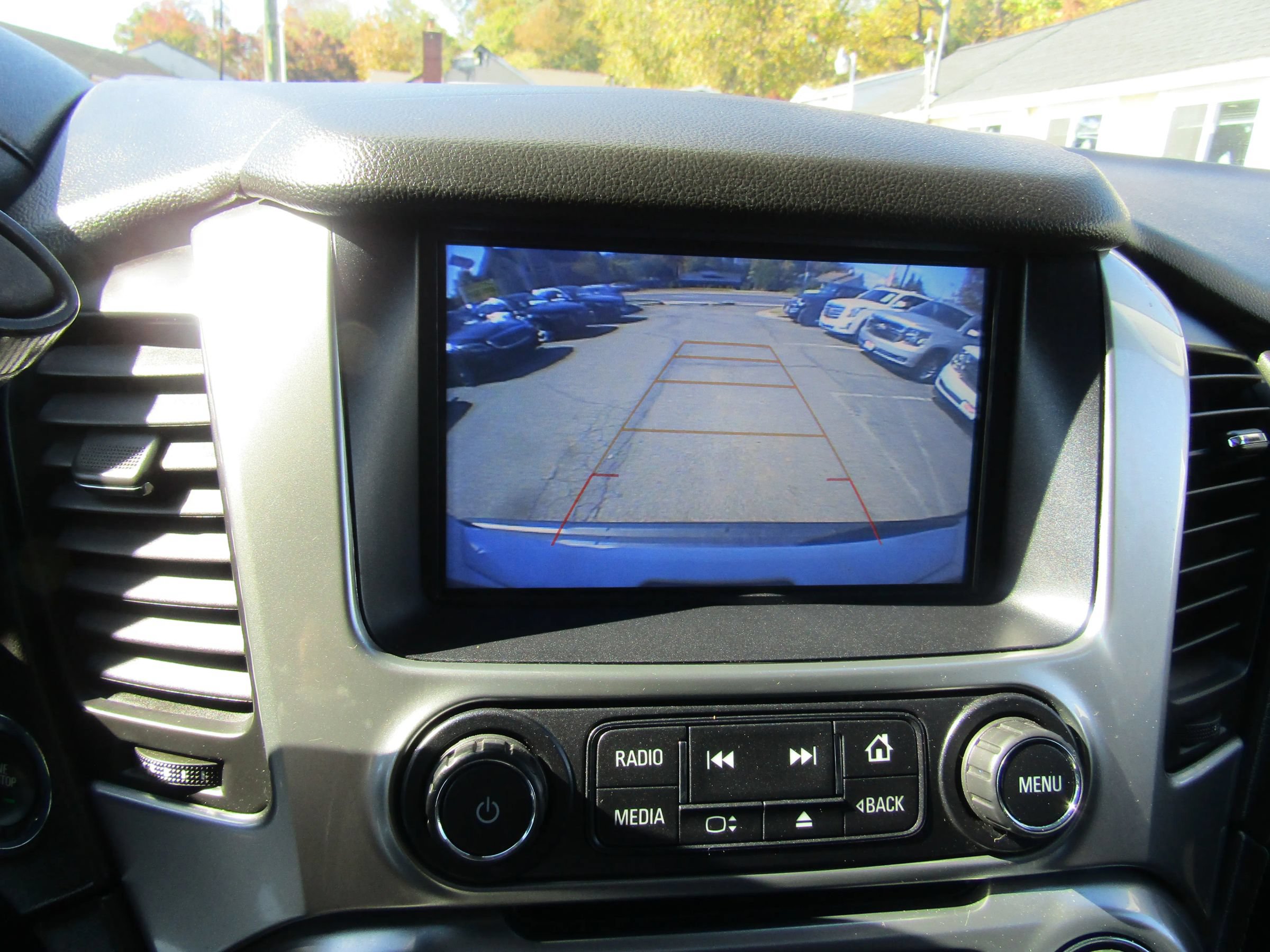 Used 2020 Chevrolet Tahoe LT image 26