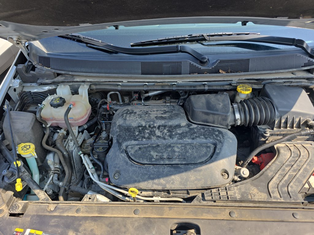 Used 2023 Chrysler Pacifica Touring-L FWD image 22