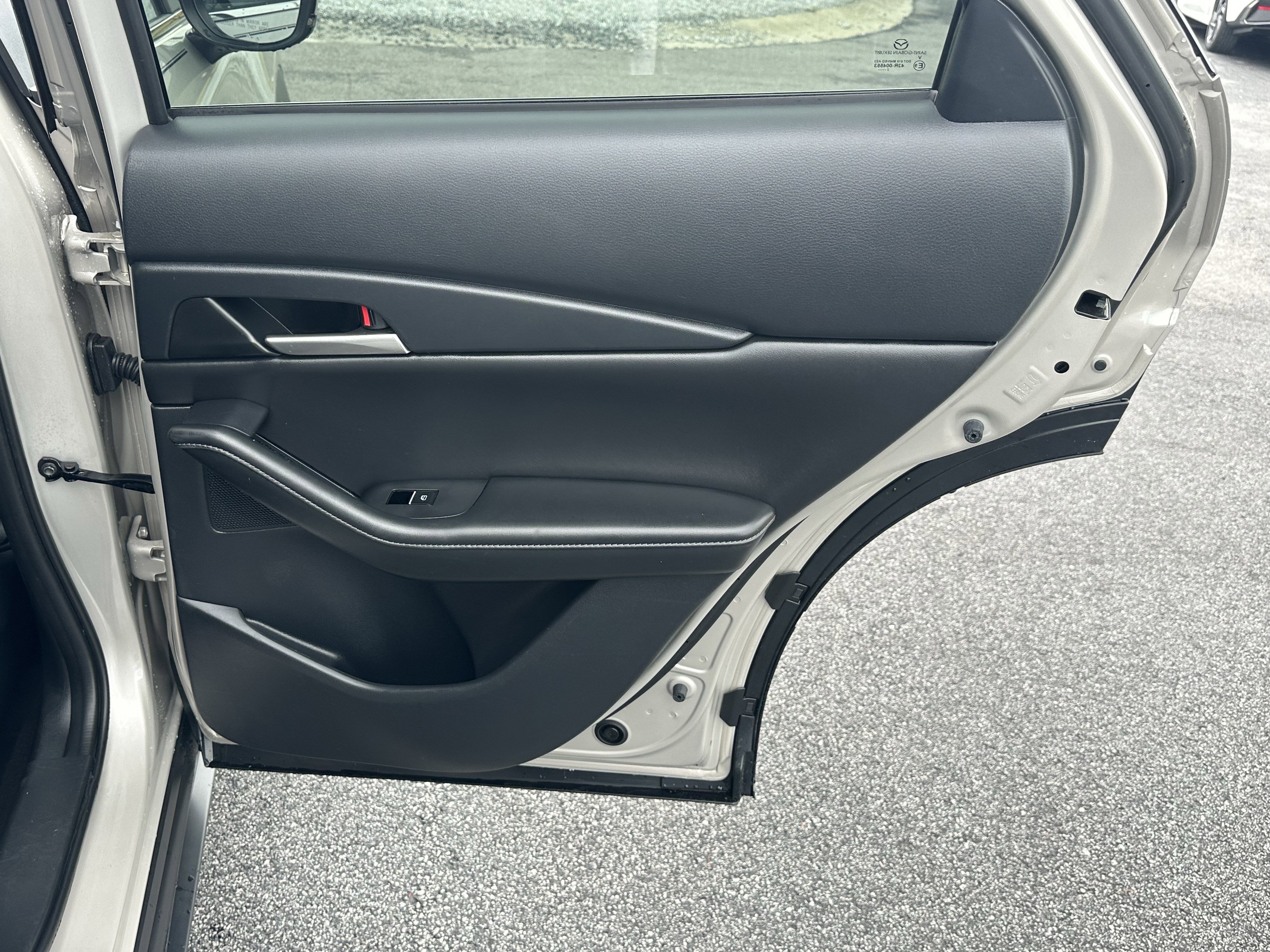 Used 2023 MAZDA CX-30 AWD 2.5 S w/ Select Package image 18