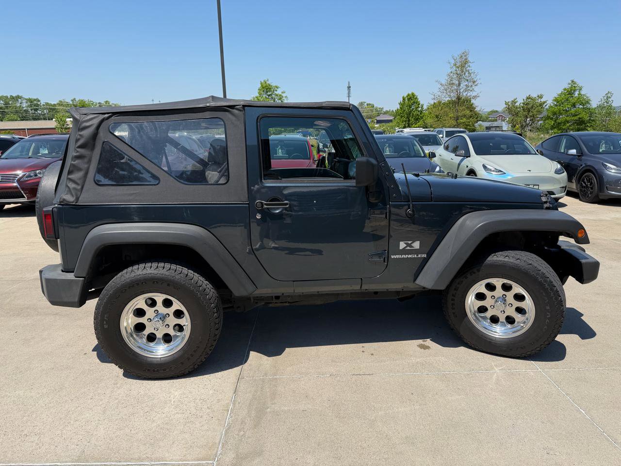Used 2008 Jeep Wrangler X AWD/4WD image 4