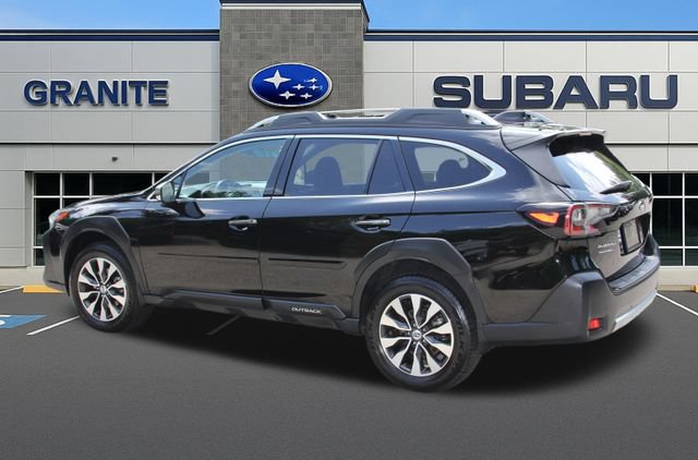 Used 2024 Subaru Outback Touring XT AWD/4WD image 8