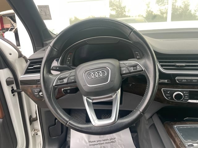 Used 2017 Audi Q7 3.0T Premium Plus AWD/4WD image 25
