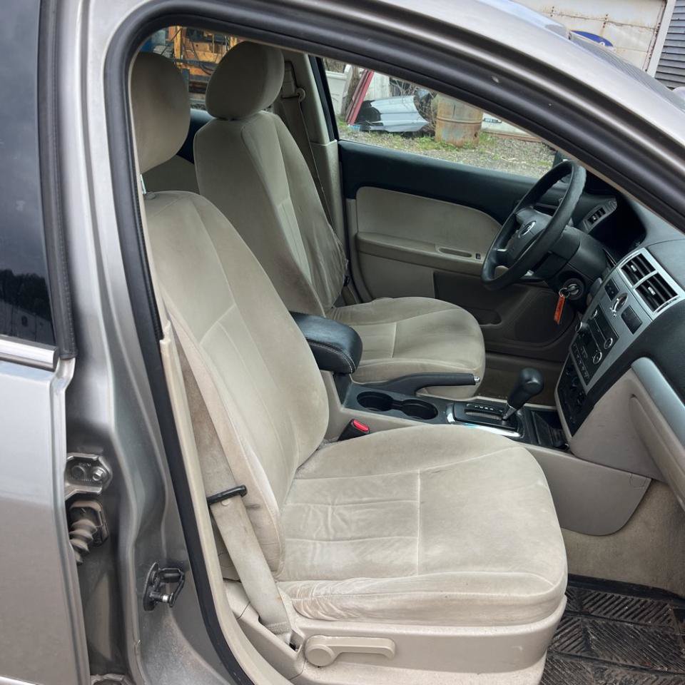 Used 2008 Mercury Milan FWD image 19