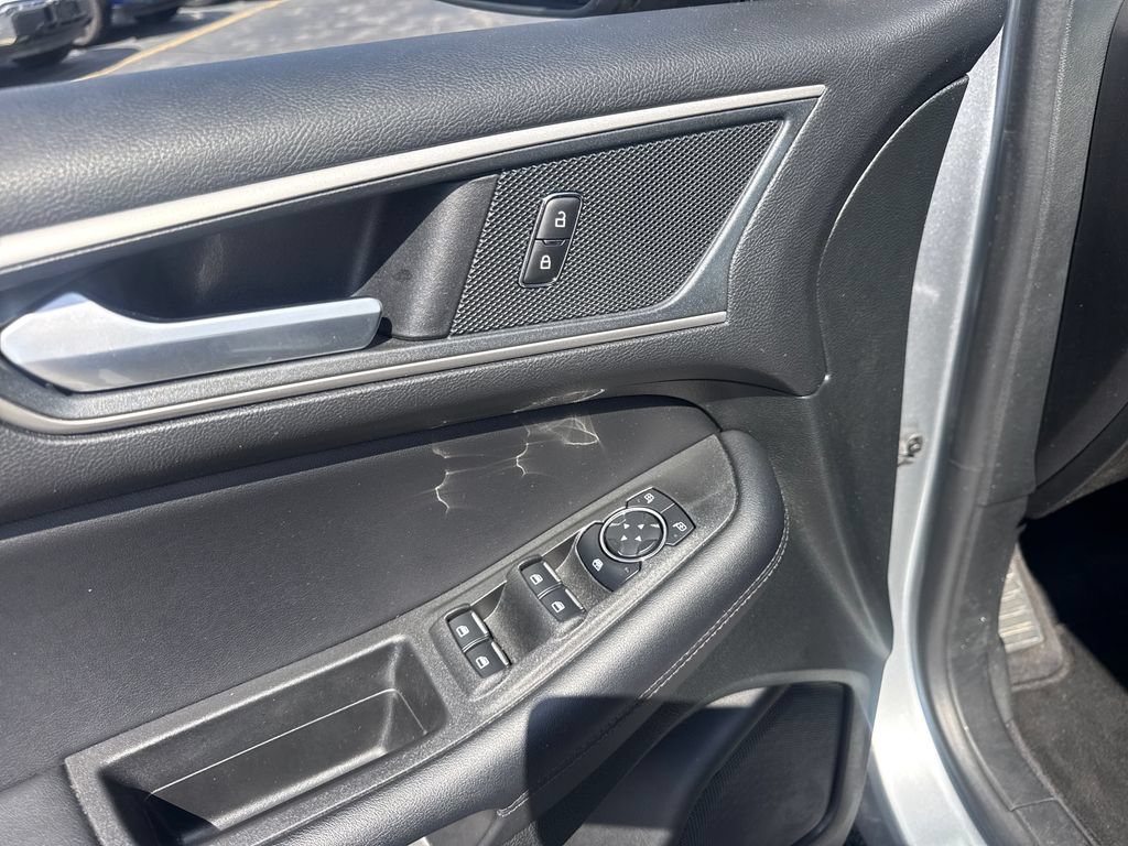 Used 2024 Ford Edge SEL AWD/4WD image 26