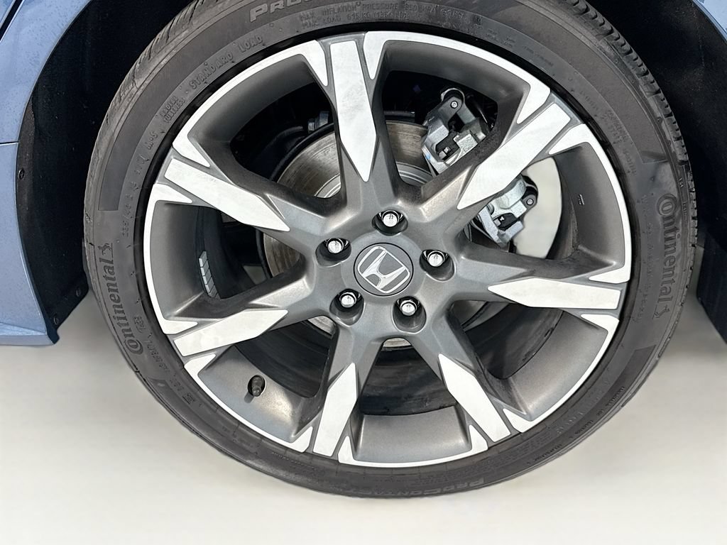 Certified 2025 Honda Civic Sport Touring image 31