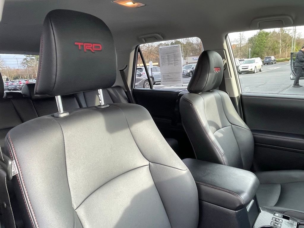 Used 2024 Toyota 4Runner TRD Off-Road Premium image 31