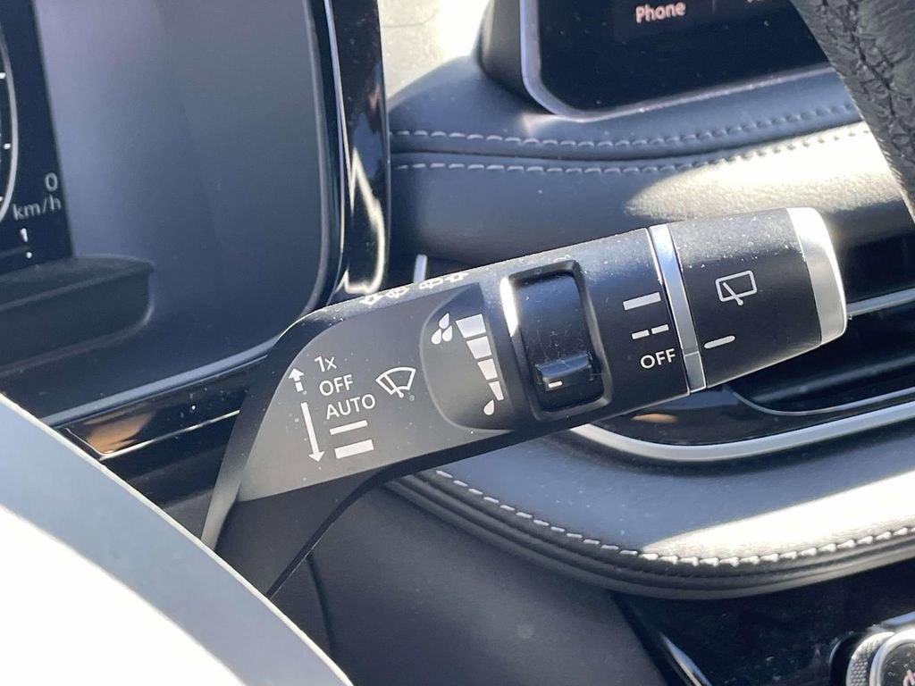 Used 2025 INFINITI QX60 Luxe image 23