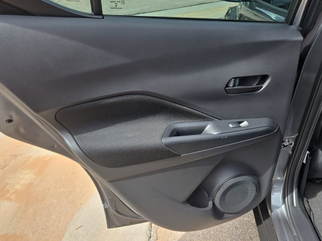 Used 2025 Nissan Kicks Play S FWD image 12