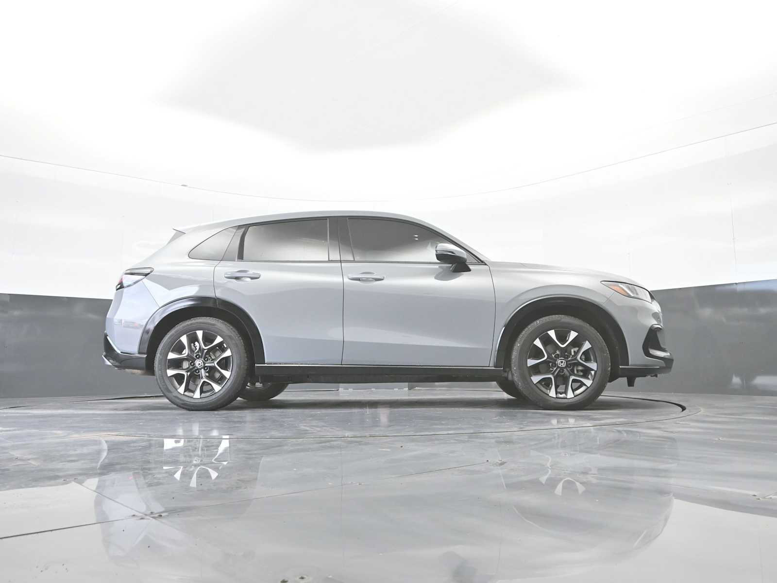 Used 2026 Honda HR-V EX-L image 44