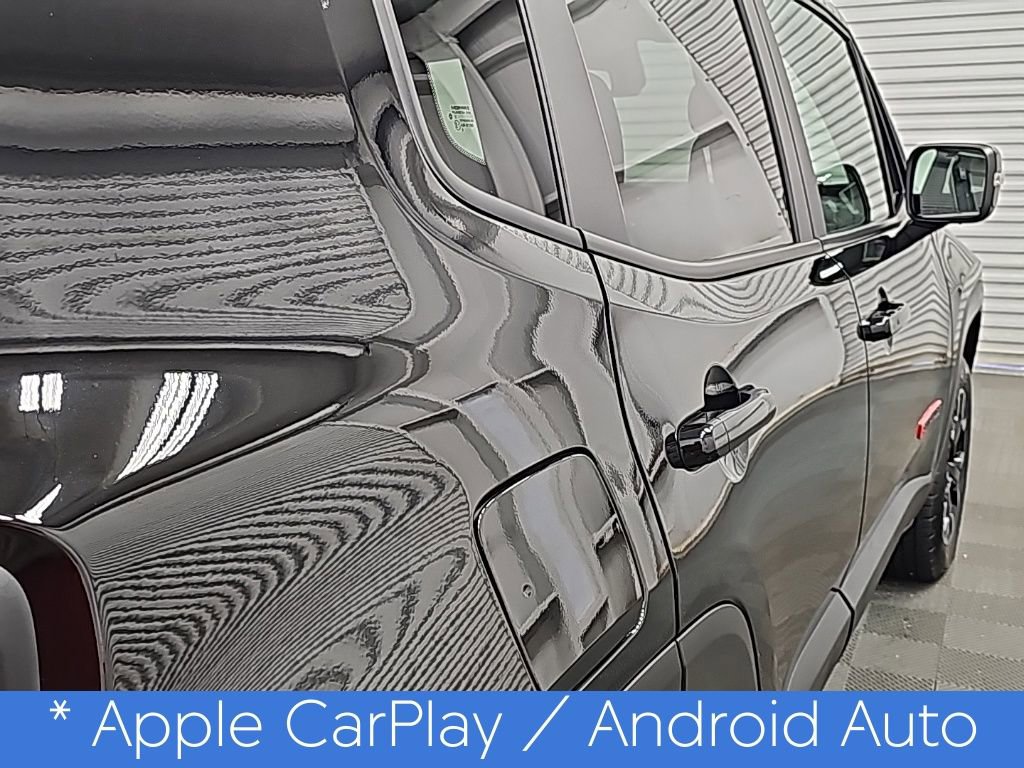 Used 2023 Jeep Renegade Trailhawk w/ Trailhawk Elite Group image 10