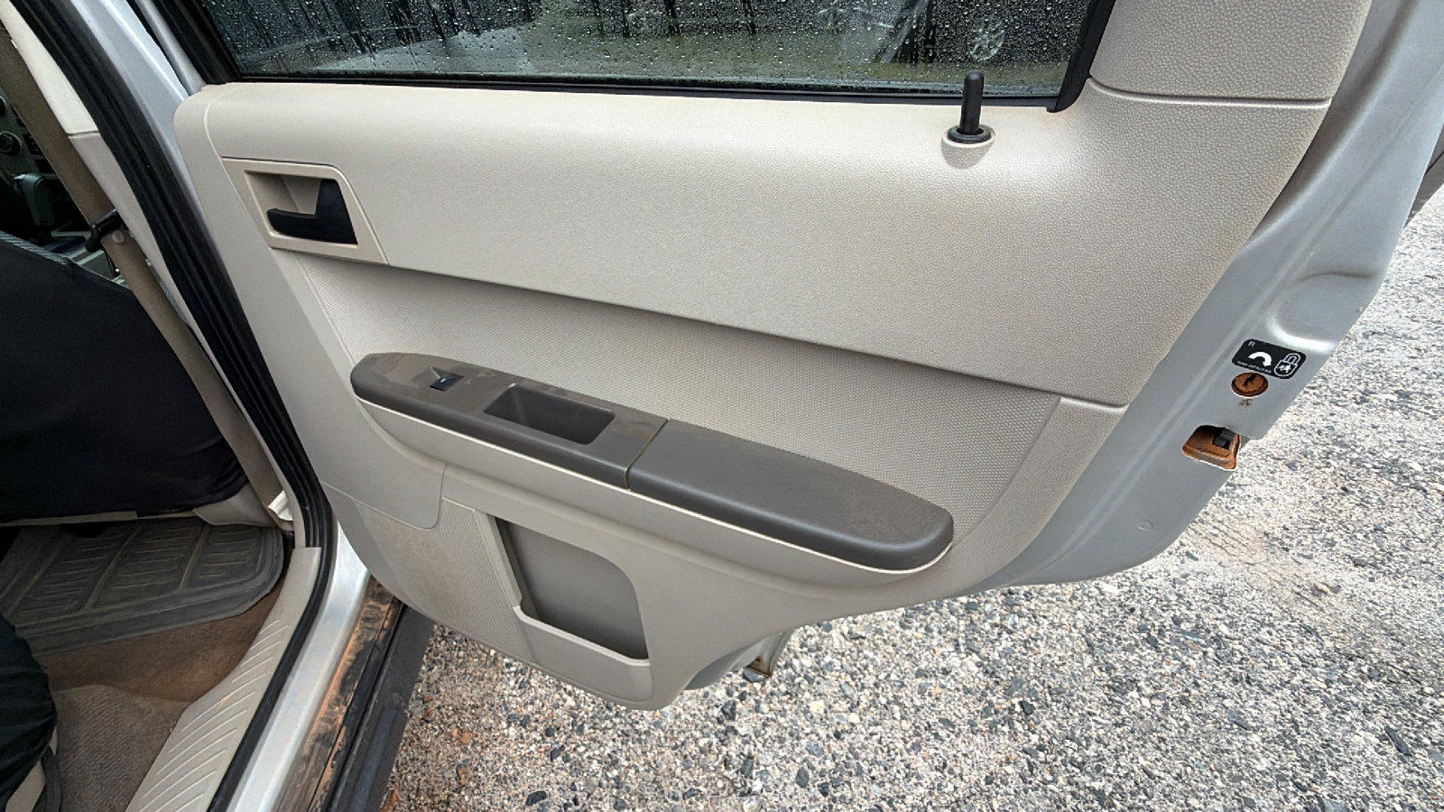 Used 2008 Ford Escape XLT FWD image 21
