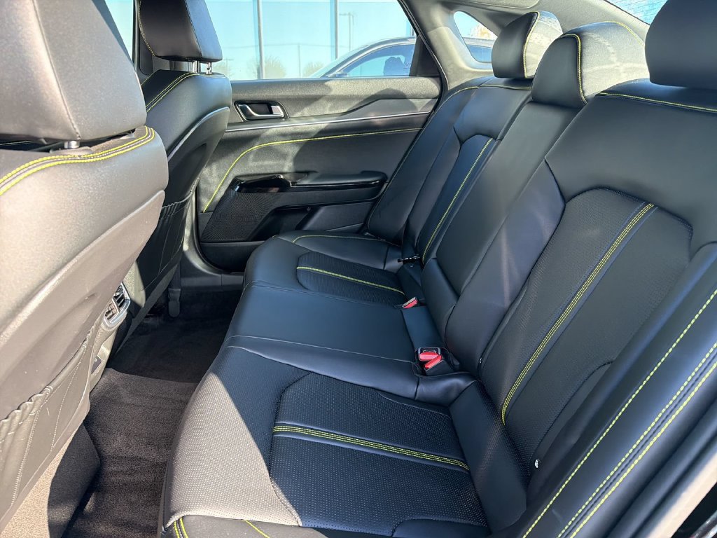 Used 2025 Kia K5 GT FWD image 13